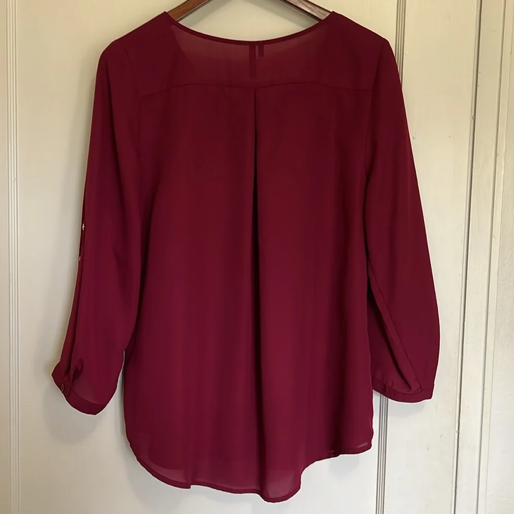 Maurices Women’s Large Burgundy Semi sheer Bouse with 3/4 sleeves - Picture 3 of 5